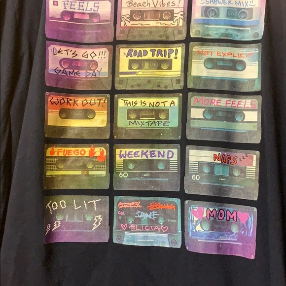 Aeropostale Long Sleeve Graphic Tee - Picture 2 of 3